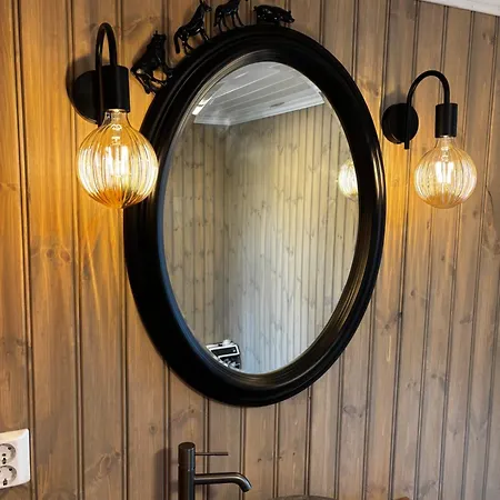 1850 Old Farmhouse Retreat With Jacuzzi And Sauna Holiday home Eidsvoll
