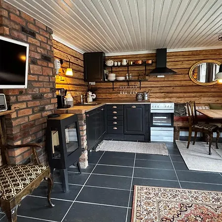 1850 Old Retreat With Jacuzzi And Sauna