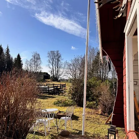 1850 Old Farmhouse Retreat With Jacuzzi And Sauna Holiday home Eidsvoll