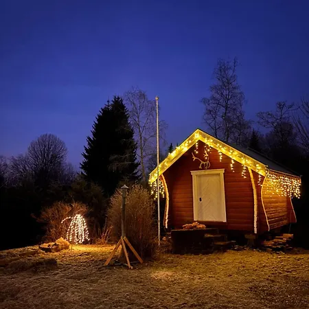 Old Retreat With Jacuzzi And Sauna Semesterbostad Eidsvoll