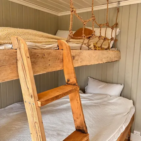 1850 Old Farmhouse Retreat With Jacuzzi And Sauna Holiday home *