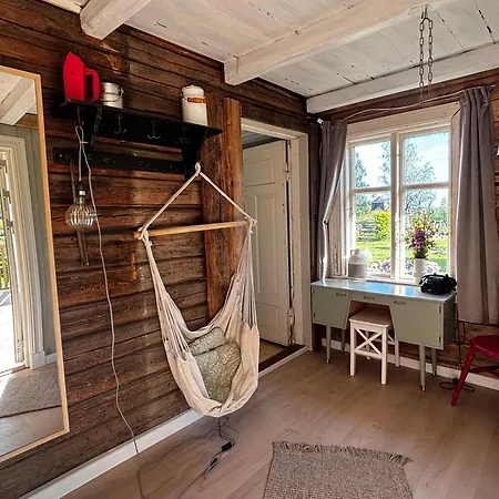 1850 Old Retreat With Jacuzzi And Sauna Eidsvoll