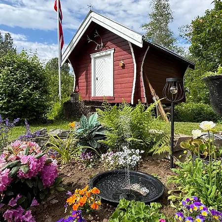 1850 Old Retreat With Jacuzzi And Sauna Eidsvoll