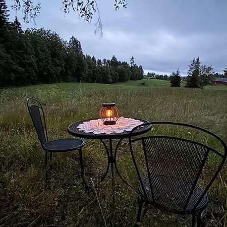 Old Retreat With Jacuzzi And Sauna
