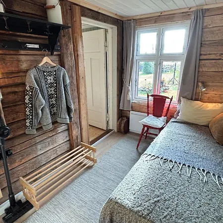 Old Retreat With Jacuzzi And Sauna