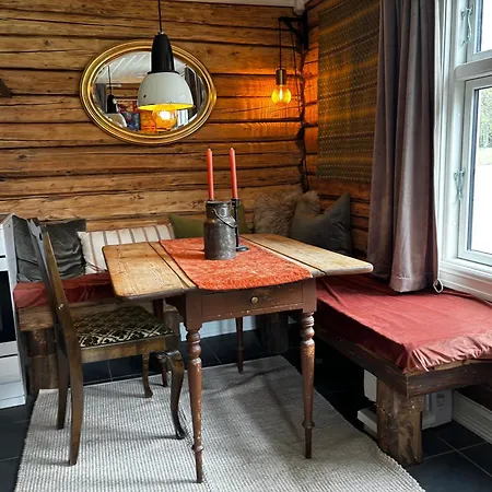 Old Retreat With Jacuzzi And Sauna * Eidsvoll község